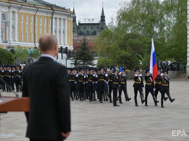 Госдума РФ поддержала законопроект о "пожизненной неприкосновенности" для Путина