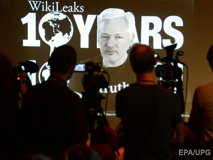 WikiLeaks: Клинтон обсуждала возможность устранения Ассанжа с помощью беспилотника