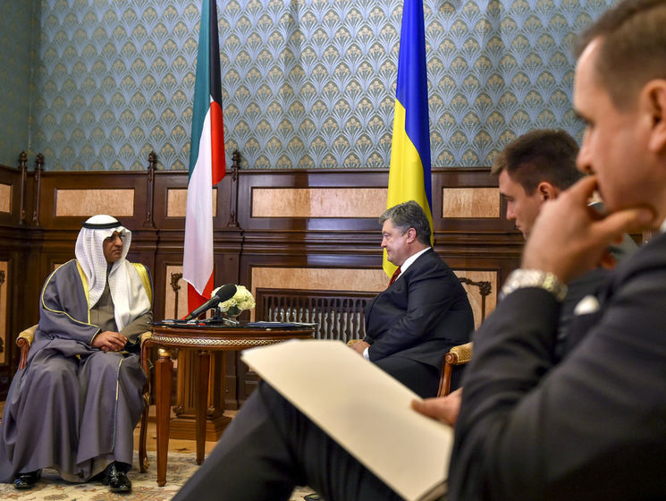 Порошенко принял верительные грамоты от послов Швеции, Норвегии, Беларуси и Кувейта