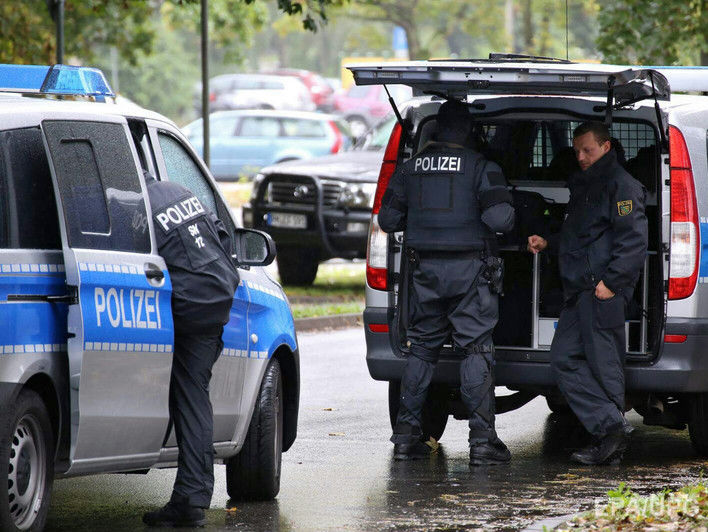 В Германии полиция эвакуировала дом из-за террористической угрозы