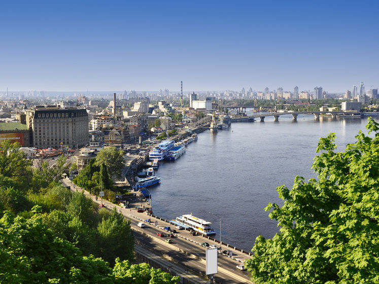 "Магнит для туристов, инвесторов и студентов". Кулеба рассказал о запуске официального сайта об Украине