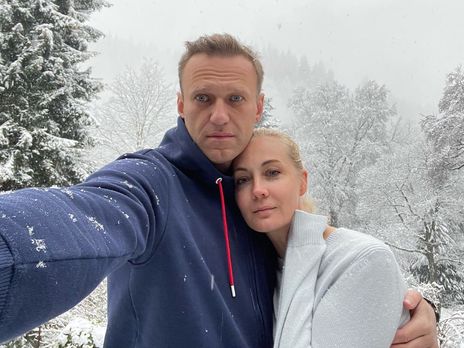 Затриману в Росії дружину Навального відпустили