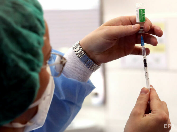 Аляска первой в США разрешила вакцинировать от коронавируса с 16 лет