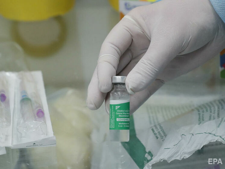В Україні змінюють схему вакцинації препаратом Covishield – імунолог Лапій