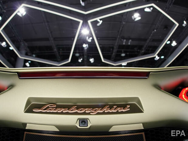 Lamborghini відкликає 15 суперкарів Aventador, проданих у Росії