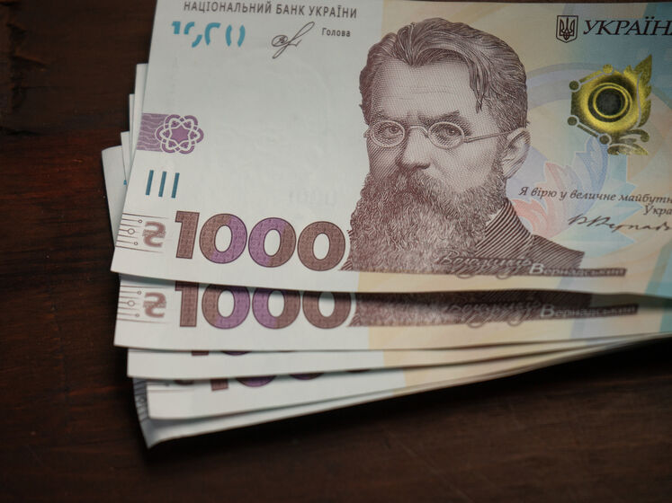 Заявки на 8 тыс. грн компенсации за карантин в первый день приема подали более 116 тыс. украинцев