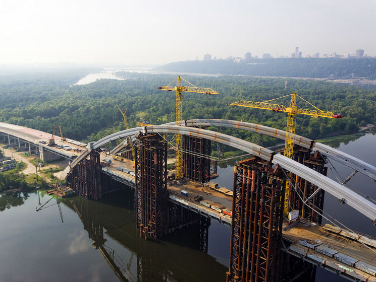 Кличко: Немецкий бизнес выделяет €200 тыс. на достройку Подольско-Воскресенского моста в Киеве