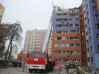 Четыре человека могут оставаться под завалами взорвавшегося дома в Рязани