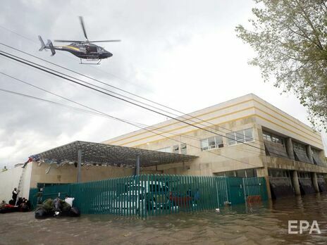 В Мексике одна из больниц осталась без кислорода из-за наводнения, погибло 17 пациентов