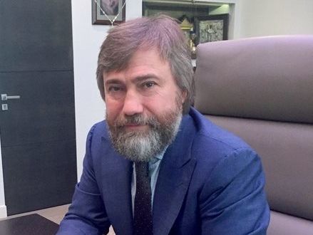 Новинский заявил, что не боится уголовного преследования и улетает на Афон