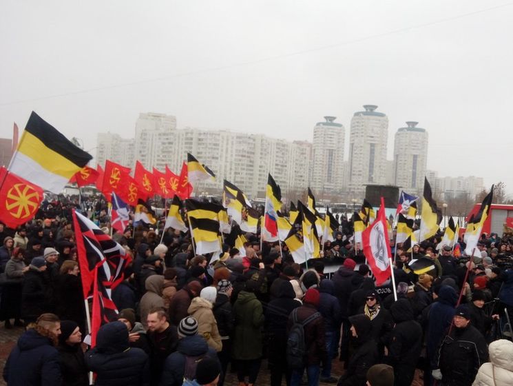 "Русский марш" в Москве прошел под антипутинскими лозунгами