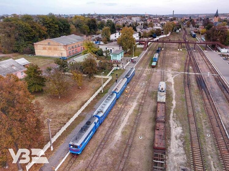 В Житомирской области с рельсов сошли 10 вагонов. В "Укрзалізниці" сообщили о задержке поездов