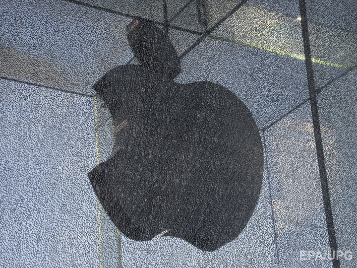 Bloomberg: Apple разрабатывает очки дополненной реальности