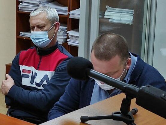Адвокат назвал "враньем или провокацией" заявление, что водитель из кортежа Ярославского скрывается от следствия
