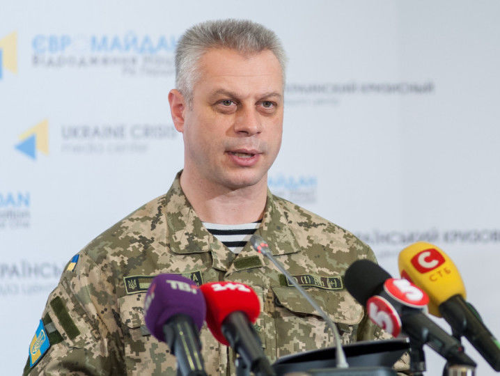 Лысенко заявил, что под угрозой ареста в Крыму находятся 10 тыс. бывших военных