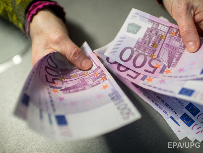 Гривна к евро подорожала до 26,99 грн/€