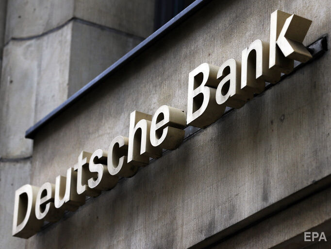 Deutsche Bank   IT-     -   