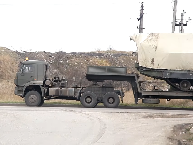 InformNapalm: В Крым перебросили ракетный комплекс С-300 "Антей". Видео