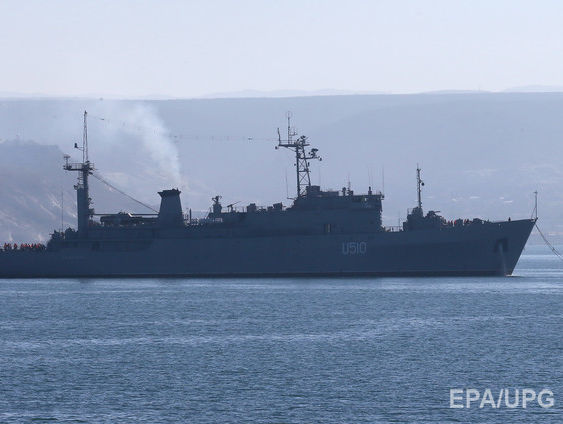Российские корабли вышли в Черное море в связи с ракетными стрельбами в Украине