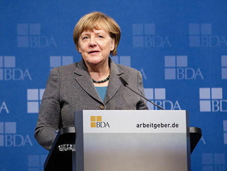 Меркель переизбрана на пост главы правящего в Германии Христианско-демократического союза