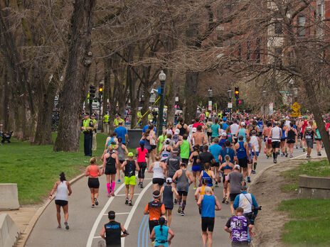 Бостонський марафон другий рік поспіль відбудеться без росіян і білорусів