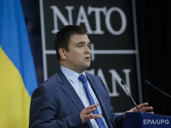 Климкин пригласил в Украину генсека НАТО
