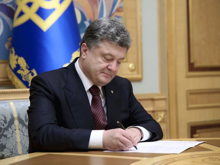 Порошенко подписал указ о новом порядке подготовки программ сотрудничества с НАТО