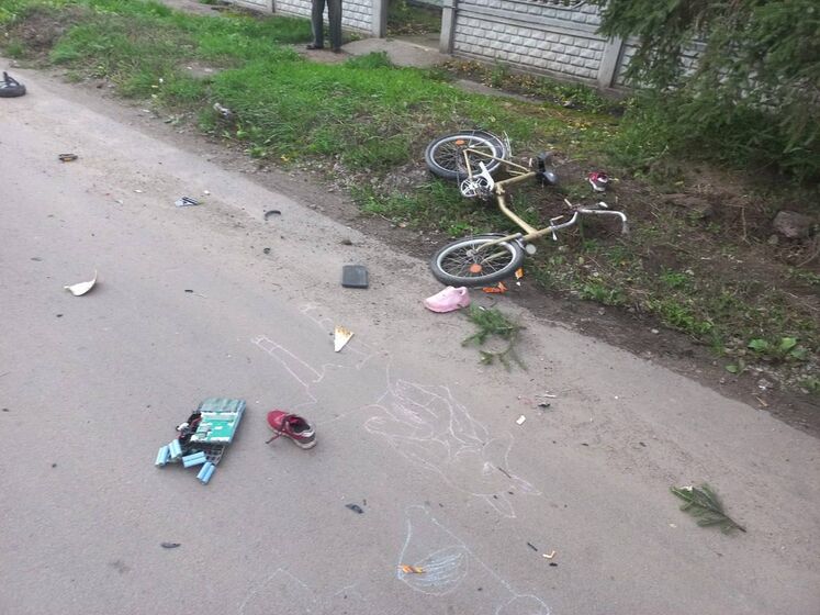 В Киевской области водитель насмерть сбил двух детей и пытался скрыться – полиция