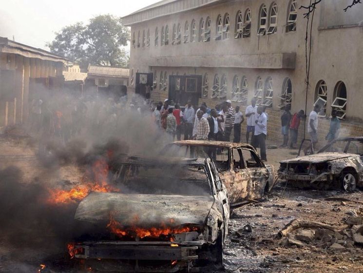 В Нигерии две школьницы-смертницы устроили теракт, 56 погиших
