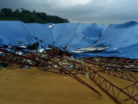 Число погибших при обрушении крыши церкви в Нигерии увеличилось до 160