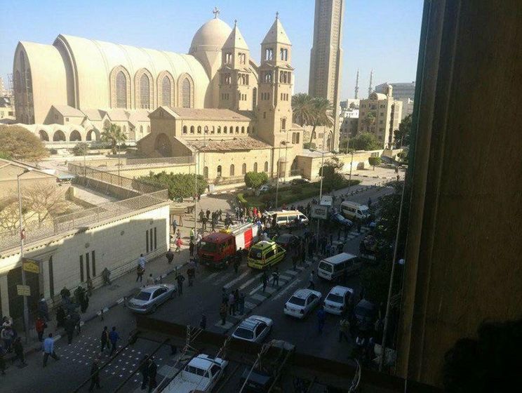 В Египте возле собора произошел взрыв, погибли 22 человека