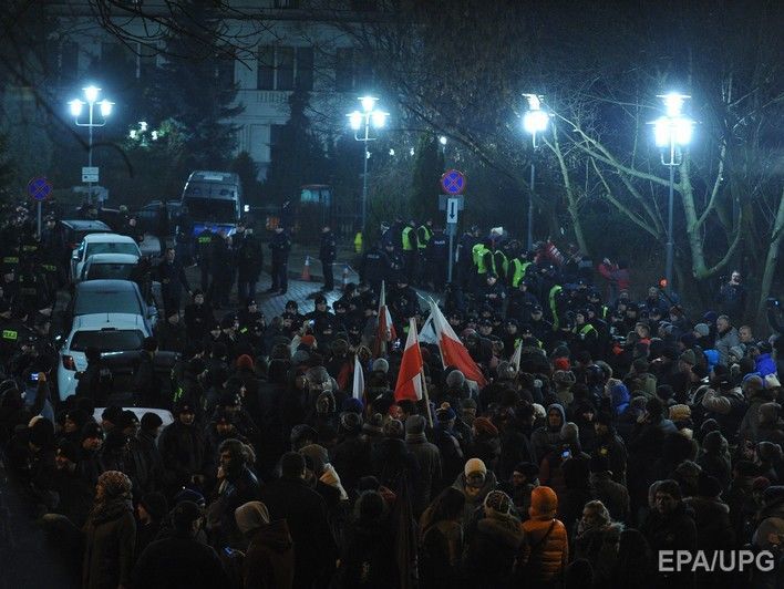 В Польше вспыхнули масштабные протесты после принятия бюджета страны на 2017 год
