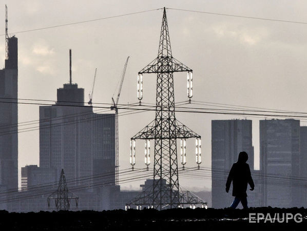 "Укрэнерго": Электричество у жителей правобережья Киева и области пропало из-за внешнего вмешательства 
