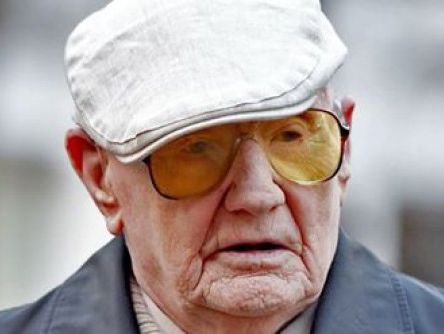 В Англии 101-летнего мужчину осудили на 13 лет за педофилию