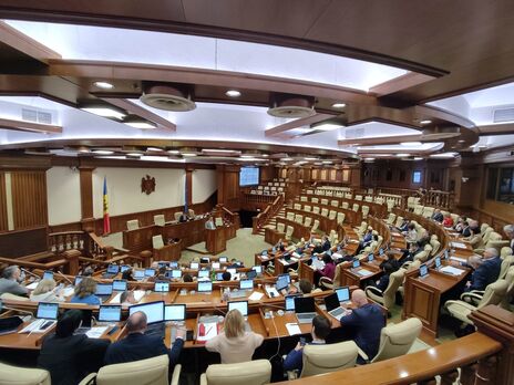 Парламент Молдови ухвалив декларацію про засудження агресії Росії проти України