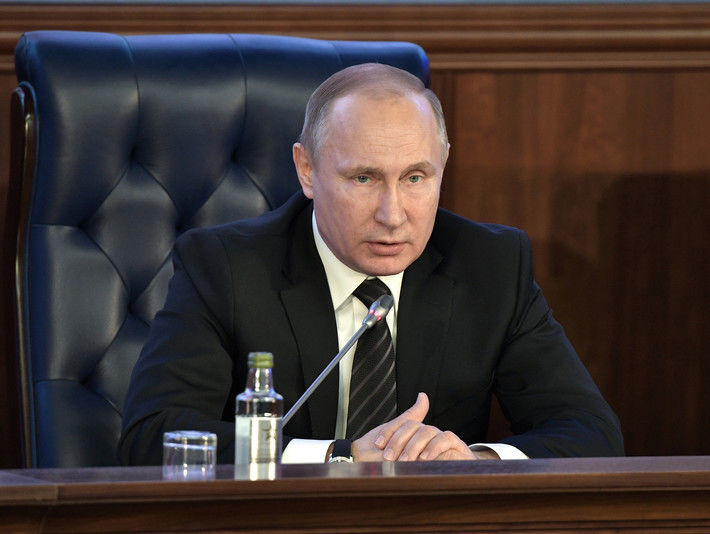 Путин: В свое время Порошенко высказал идею обмена всех на всех, и я лично с этим согласен