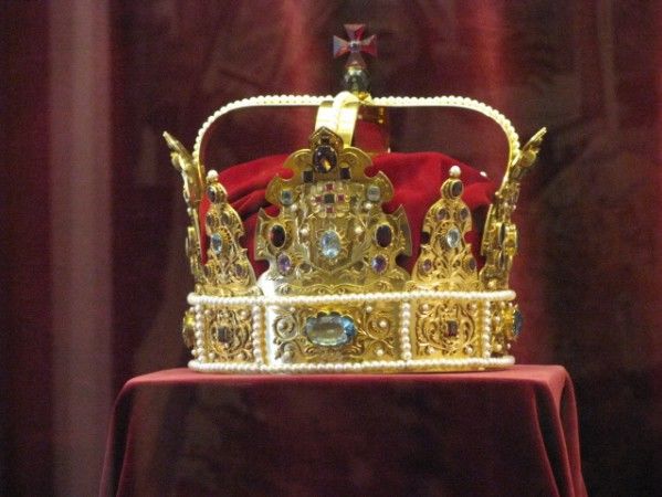 Где искать корону Даниила Галицкого? Мифы и факты