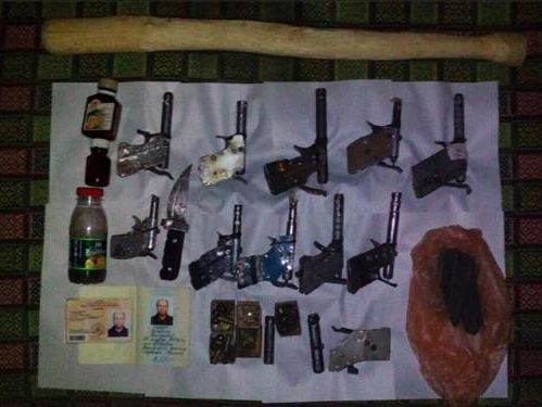 Полиция: В Одесской области у 66-летнего мужчины нашли 11 самодельных пистолетов