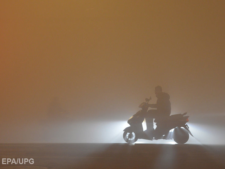 В Китае впервые объявили максимальный уровень опасности из-за смога