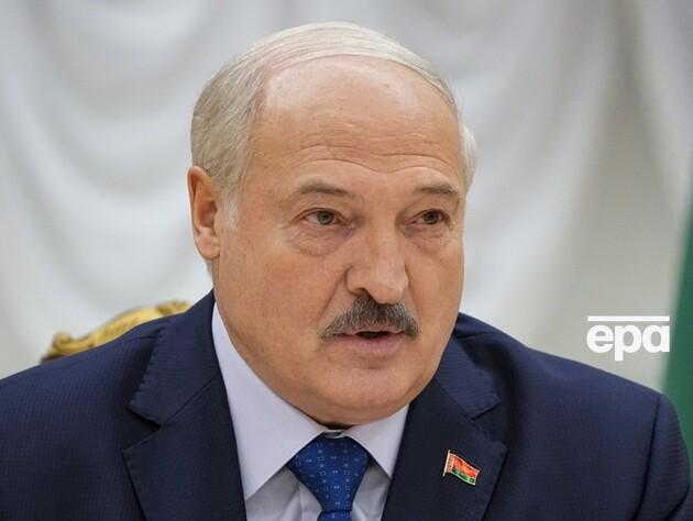 Лукашенко после крушения борта Пригожина заявил, что не должен обеспечивать его безопасность. Во время мятежа в РФ он гарантировал основателю 