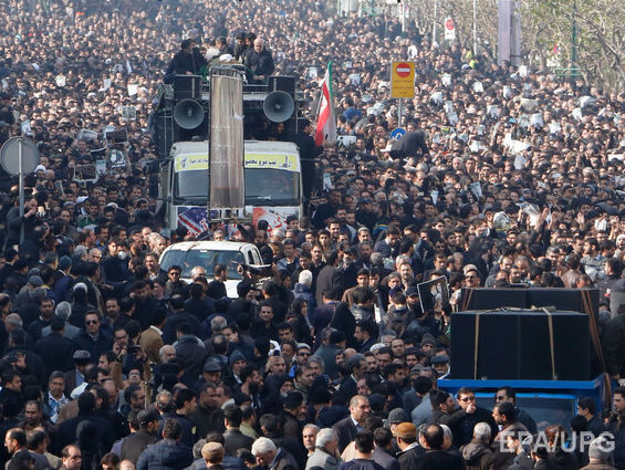 В Тегеране иранского экс-президента Рафсанджани похоронили под крики "Смерть России"