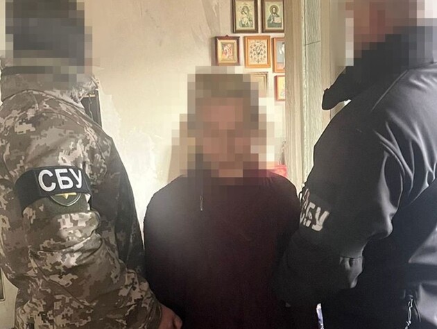 СБУ затримала жительку Донецької області, яку підозрюють у коригуванні російських ударів через 