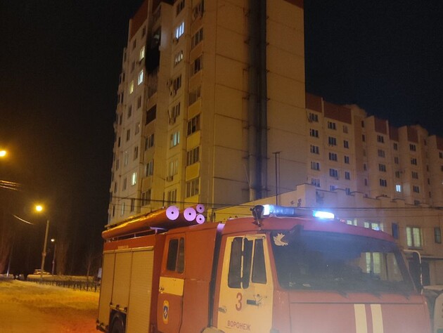 В Воронеже ночью прогремело не менее 15 взрывов в районе аэропорта, введен режим чрезвычайной ситуации