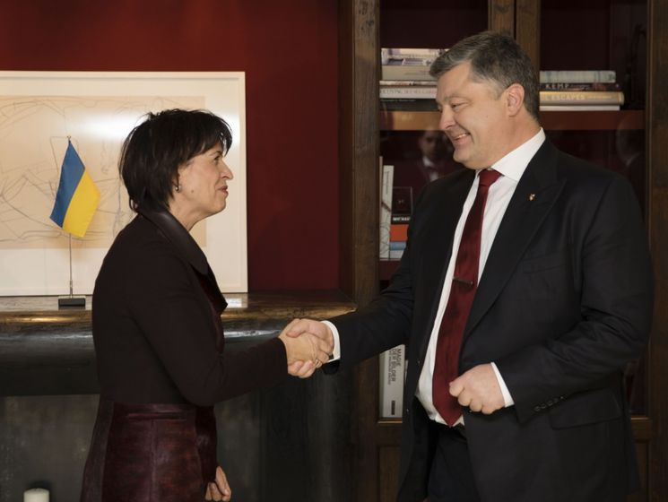 Порошенко: Украина и Швейцария договорились ускорить процесс возвращения замороженных активов времен Януковича