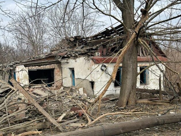 Россияне утром обстреляли село в Донецкой области, погибла мирная жительница – ОВА
