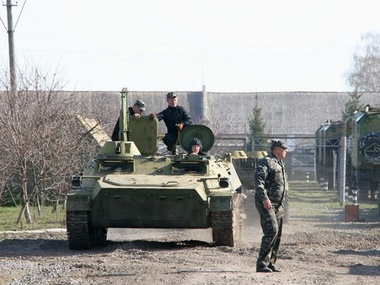 Украина расконсервирует 900 единиц боевой техники