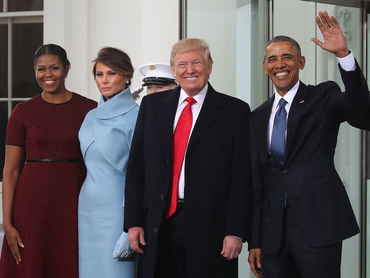 Дональд и Меланья Трамп прибыли в Белый дом. Видео