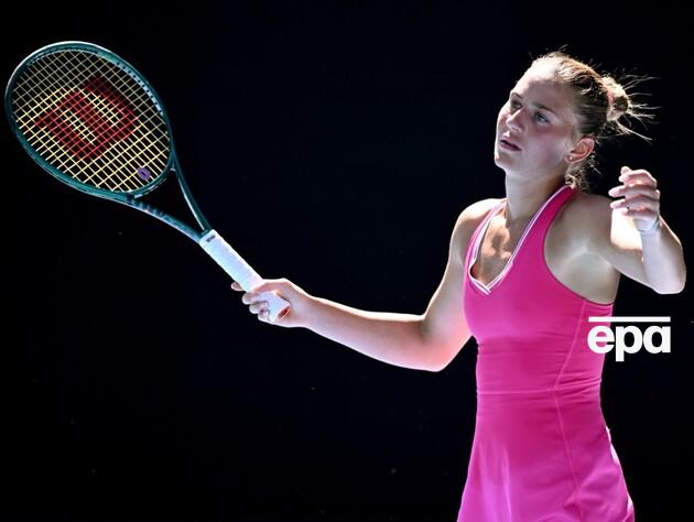 Украинка Костюк в своем дебютном полуфинале на турнирах WTA 1000 уступила первой ракетке мира