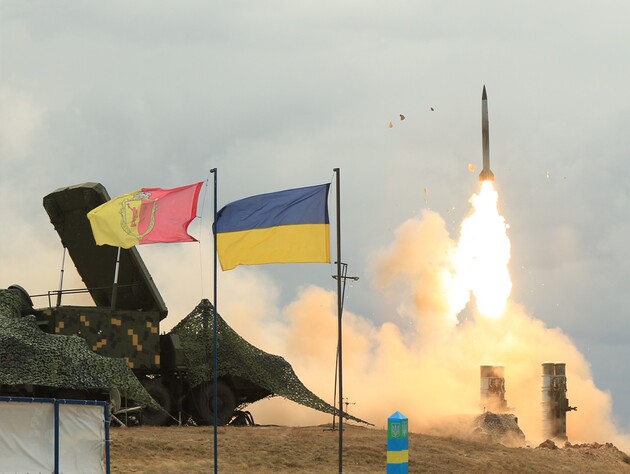 Над Киевом уничтожены две баллистические ракеты, тип устанавливается – Олещук