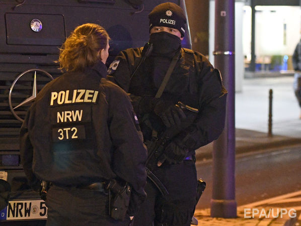 В Германии полиция штурмом взяла квартиру предполагаемого террориста